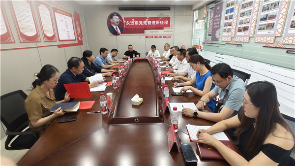 李阔率淮阴区委统战部、区工商联赴淮阴淮北商会调研 