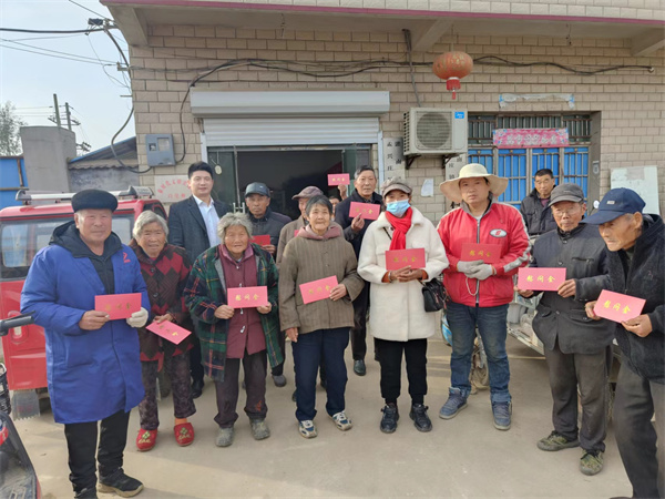 驻村帮扶日志：乡村路上的“追风青年”