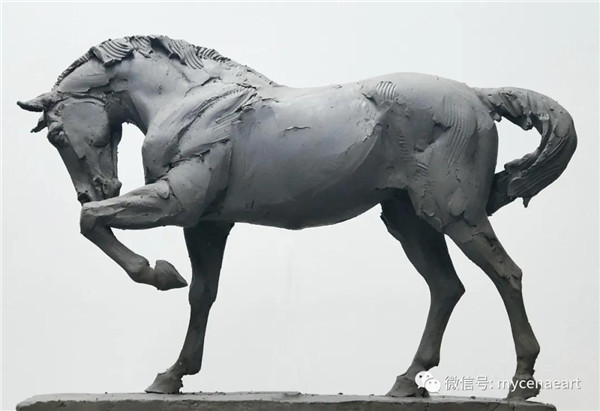 沉思丨田跃民先生雕塑作品欣赏泥稿
